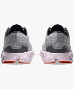 ON Running Footwear W's Cloud X - Alloy/Lily
