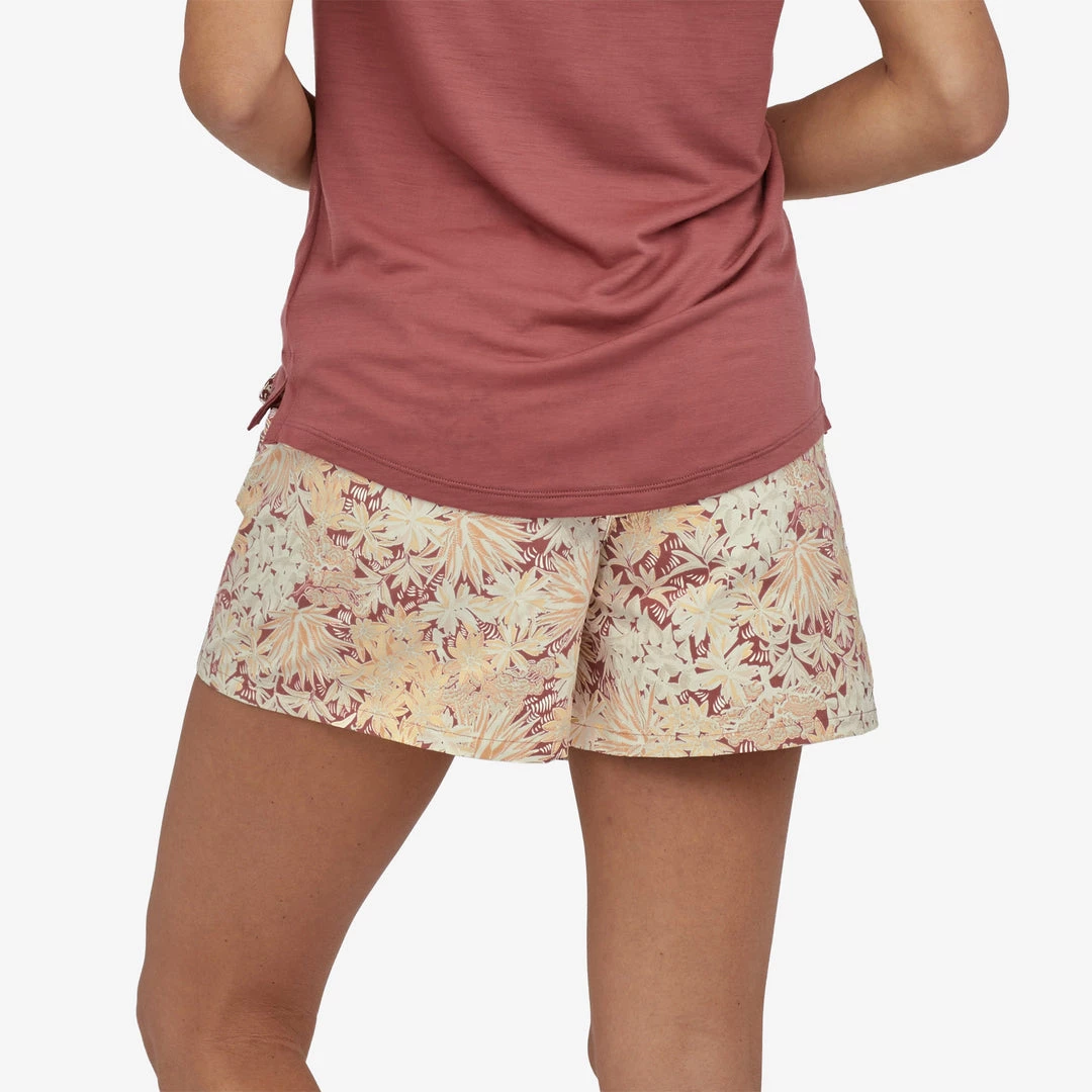 Patagonia W's Baggies Shorts 5 Inch - Rosehip WOMENS 2 Patagonia W's Baggies Shorts 5 Inch - Rosehip WOMENS