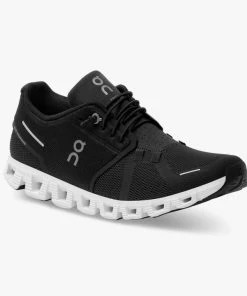ON Running M's Cloud 5 -Black/White Footwear