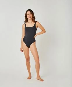 Vamosoutdoors WOMENS W's Skye One Piece - Black