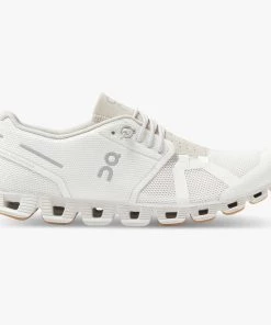 ON Running Footwear W's Cloud - White/Sand